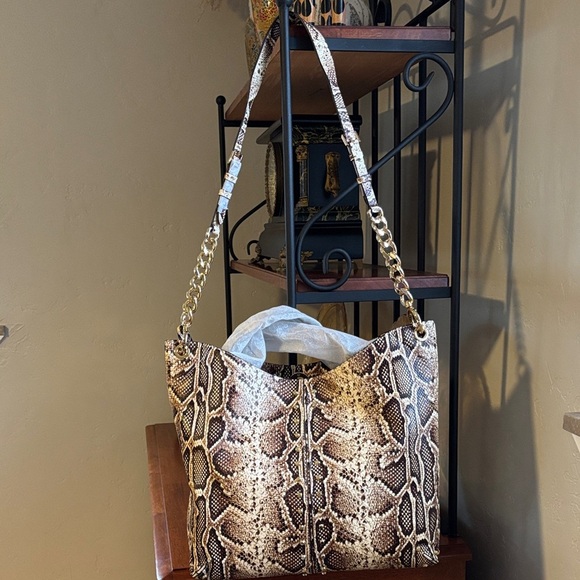 New Large Michael Kors Uptown Astor Legacy Python Embossed Leather Tote Bag - Picture 3 of 8